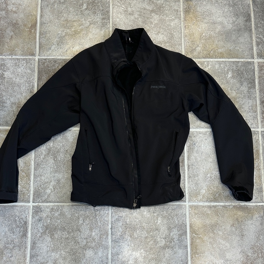 Patagonia Men's Performance Jacket in Black